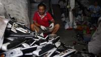 e-waste-inferno-burning-brighter-in-chinas-recycling-capital