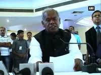 vietnam-pm-and-jitan-ram-manjhi-hold-talks-to-promote-tourism