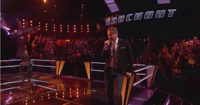 Luke Wade and Taylor Phelan Perform on "The Voice" Season 7 Knockout Rounds 1