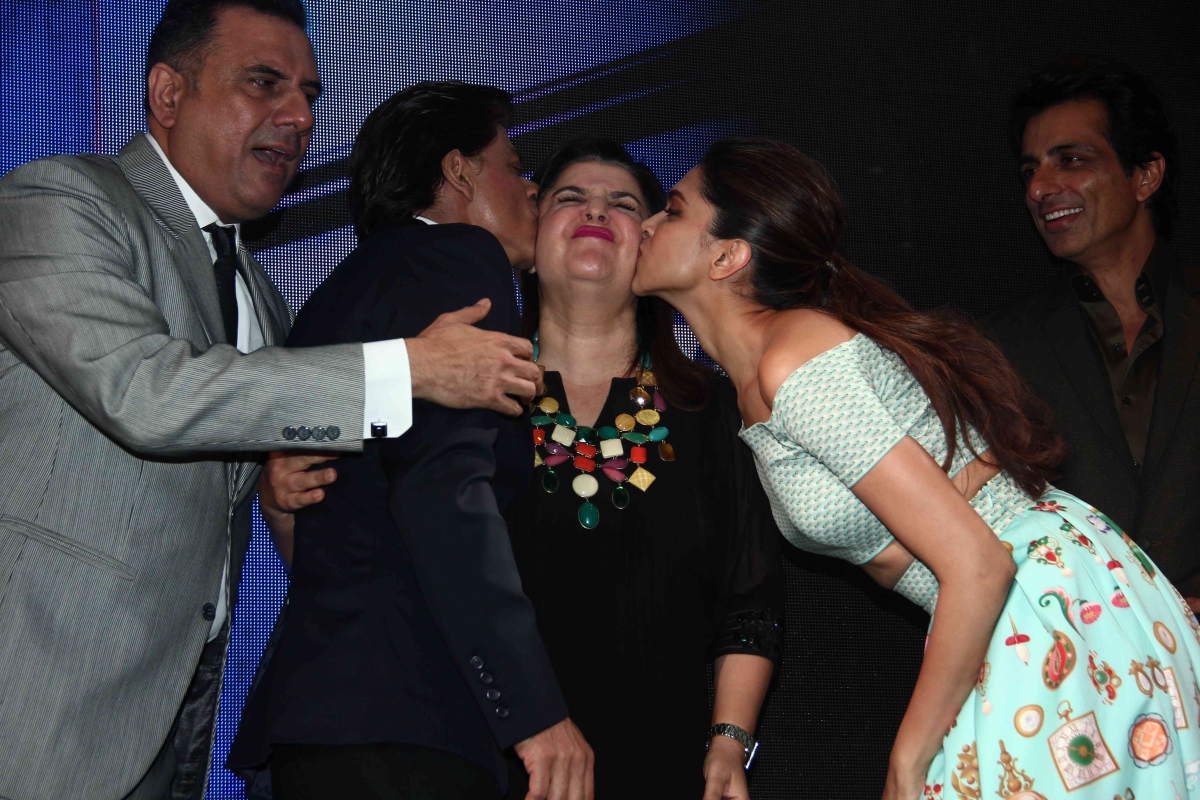 Happy New Year: Sharabi song video launch