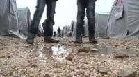tough-weather-hits-kobane-refugees-in-turkish-camp
