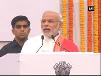 pm-narendra-modi-administers-unity-pledge-on-sardar-patels-birth-anniversary