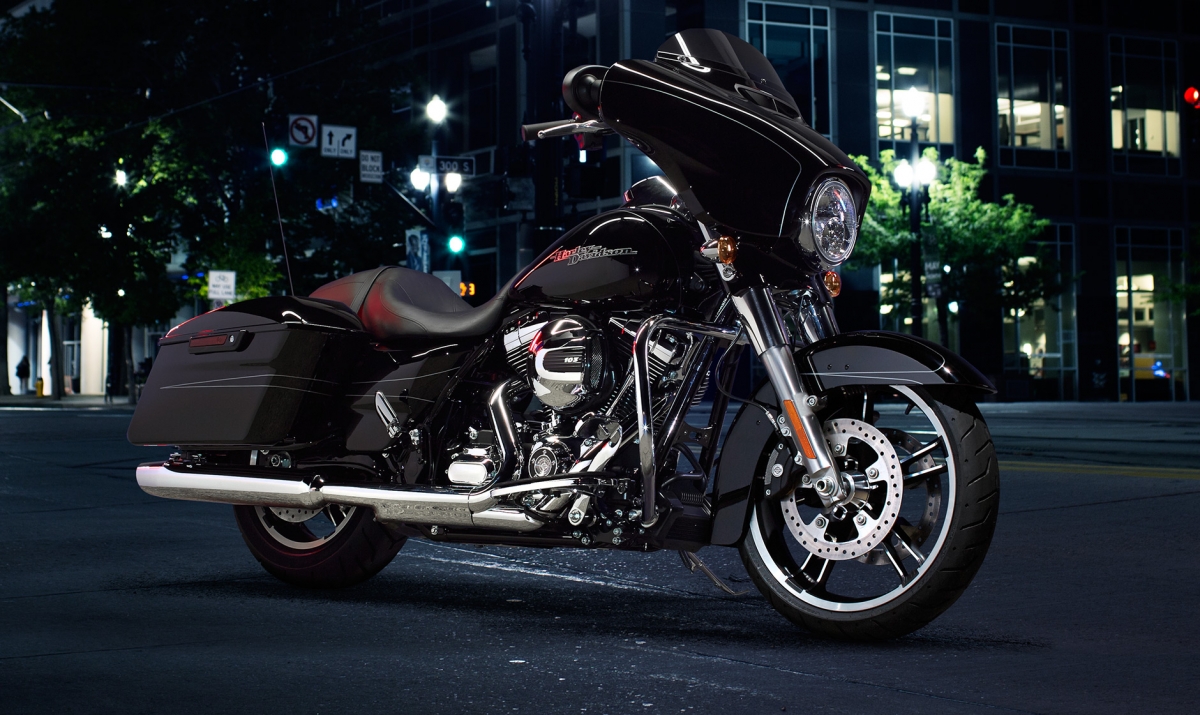 Harley-Davidson Launches CVO Limited, Breakout and Street Glide