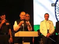 uk-defence-secy-unveils-plaques-in-memory-of-six-indian-soldiers-for-bravery-in-world-war-i