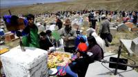 bolivians-mourns-dead-on-all-saints-day