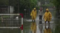two-dead-thousands-evacuated-in-argentina-floods