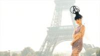 jessica-minh-anh-fashion-show-on-the-eiffel-tower