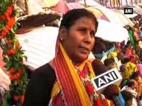 devout-hindus-take-holy-dip-on-kartik-purnima-in-uttar-pradesh