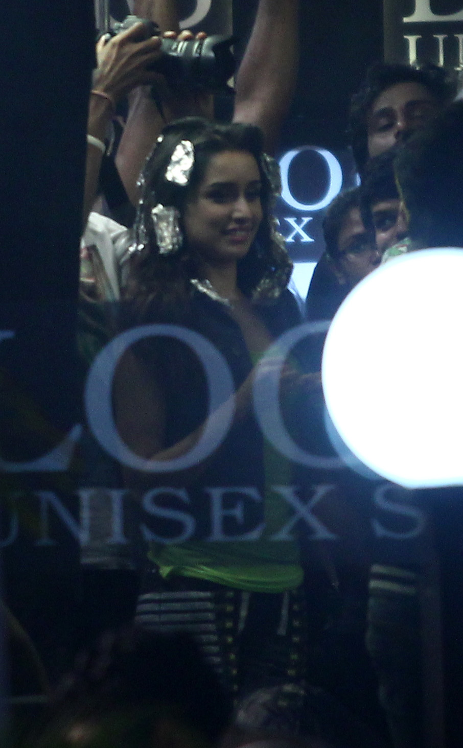 Varun Dhawan and Shraddha Kapoor snapped shooting for Remo D'Souza's 'ABCD 2'