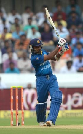 A century from Mahela Jayawardene was not enough to keep Sri Lanka in the series Mahela Jayawardene Sri Lanka