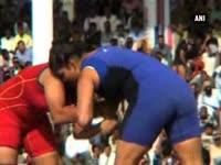 women-participate-in-wrestling-championship-in-j-and-k