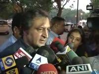 sajjad-lone-meets-pm-modi-appeals-him-to-include-srinagar-in-smart-cities-concept