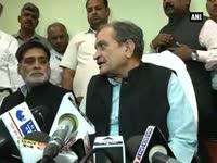 cabinet-ministers-rudy-naqvi-and-birender-singh-take-charge