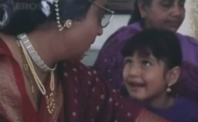 Baby Sana or Bharti (Fatima Sana Shaikh) in Chachi 420 Shweta Basu, Darsheel Safary, Sana Saeed and Other Actors' Child Characters That One Can Never Forget
