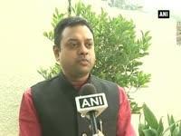 politicos-react-after-siddaramaiah-proposes-bar-on-male-staff-in-primary-classes
