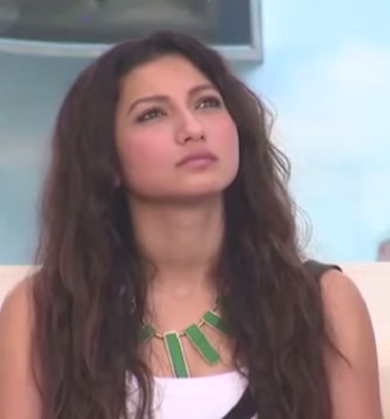 Karishma Tanna, Gauhar Khan, Dolly Bindra and Other Real Faces of 'Bigg Boss' Contestants without Make-up