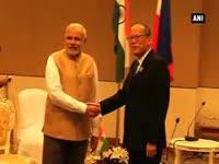 pm-modi-meets-chinese-premier-li-keqiang