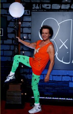 Richard Simmons "Not Depressed", Facing "Tough Time" with Knee Injury