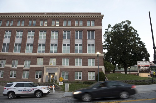Ebola, Nebraska Medical Center