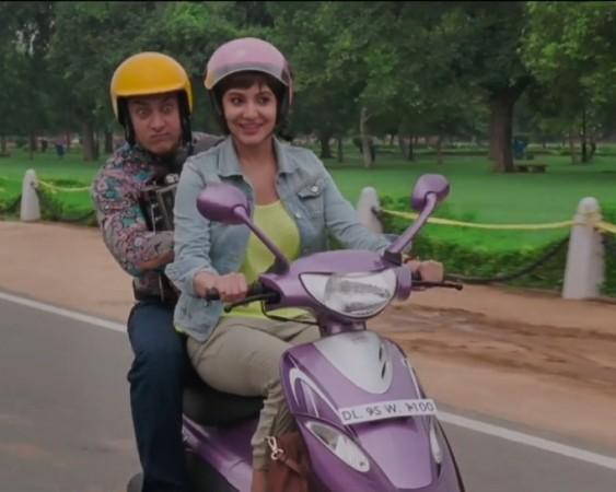 'PK' 2nd Song 'Love is a Waste of Time' Review 'PK' 2nd Song 'Love is a Waste of Time' Review