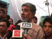 nobel-peace-laureate-satyarthi-celebrates-childrens-day-with-slum-kids