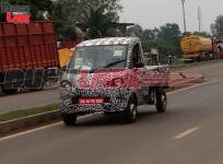 Mahindra P601 LCV Spied Testing in India; Launch in 2015