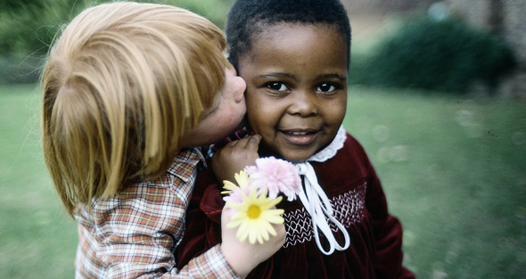 To celebrate the UN International Day for Tolerance 2014, here are 10 quotes and sayings on universal love, solidarity and brotherhood.