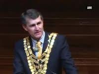 brisbane-lord-mayor-and-queensland-premier-welcomes-pm-modi-at-civic-reception