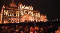 hungarian-protesters-hold-anti-pm-orban-indignation-rally