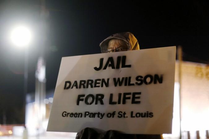 Ferguson Verdict Militant Group Offers Cash Reward For Location Of Officer Darren Wilson Ibtimes India