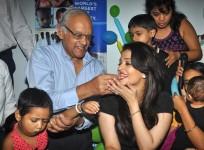 Aishwarya Rai Bachchan Celebrates Father's Birthday