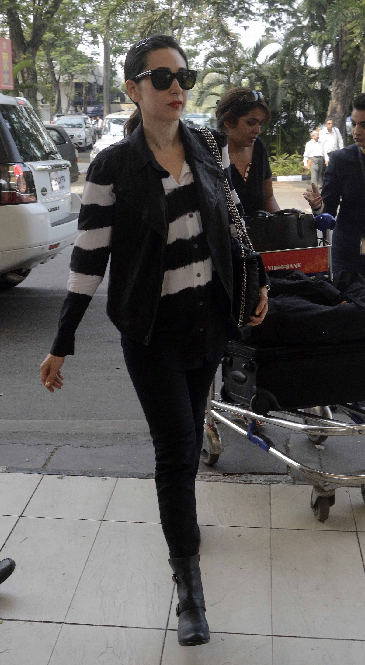 Celebs spotted at Mumbai Airport