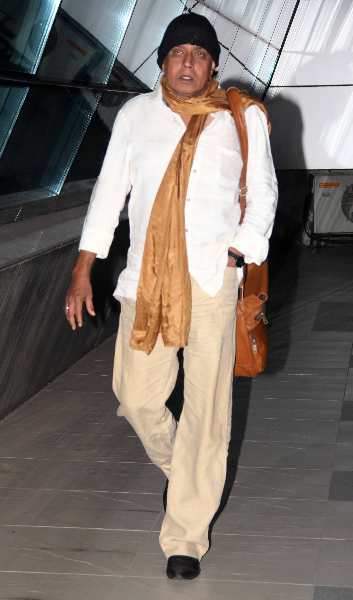 Celebs spotted at Mumbai Airport