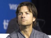 Jason Bateman upset about Chris Hemsworth winning sexiest man alive 2014