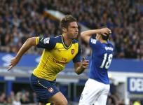 Olivier Giroud Arsenal Everton Gareth Barry