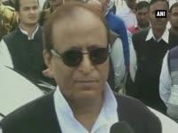 earnings-from-taj-mahal-should-go-towards-education-of-muslims-azam-khan-on-his-controversial-state