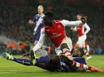 Danny Welbeck Arsenal Anderlecht Chancel Mbemba