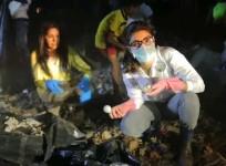 Priyanka Chopra Cleans And Paints Versova: Narendra Modi Lauds her Innovative Efforts