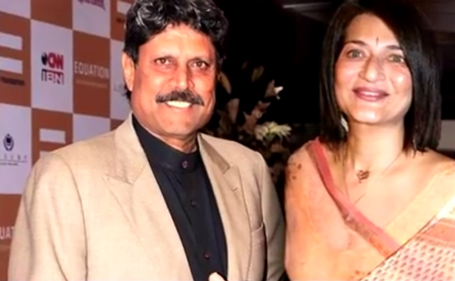 Anushka – Virat, Deepika – Dhoni, Sushmita – Wasim Akram and Other Bollywood Actresses and Cricketers Link – Ups