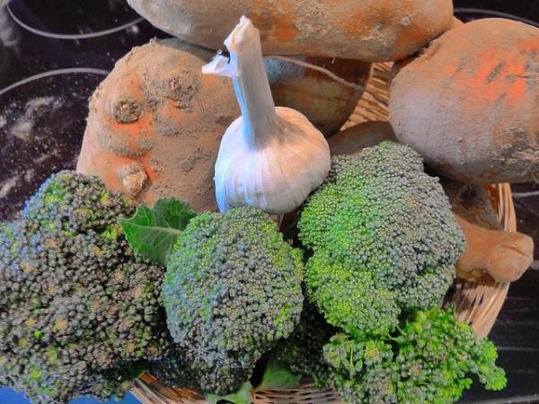 broccoli, garlic