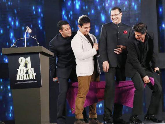 Salman Khan, Shah Rukh Khan and Aamir Khan with Rajat Sharma on 'Aap Ki Adalat'