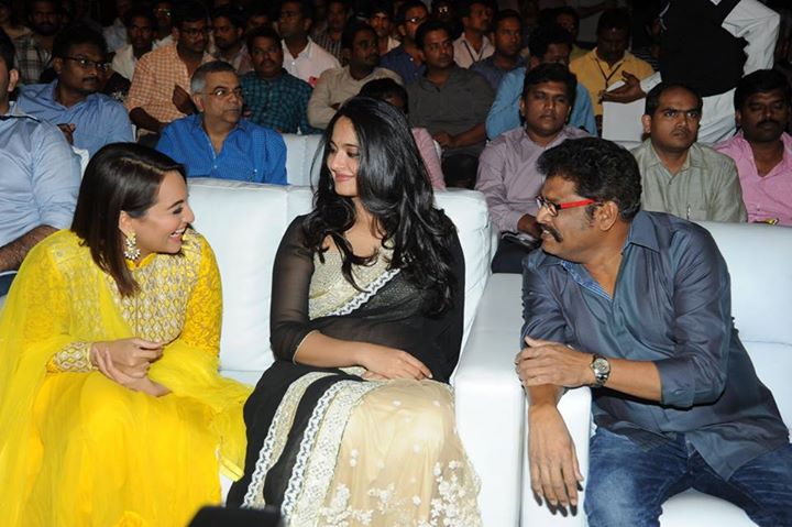 Sonakshi Sinha, Anushka Shetty and director KS Ravikumar
