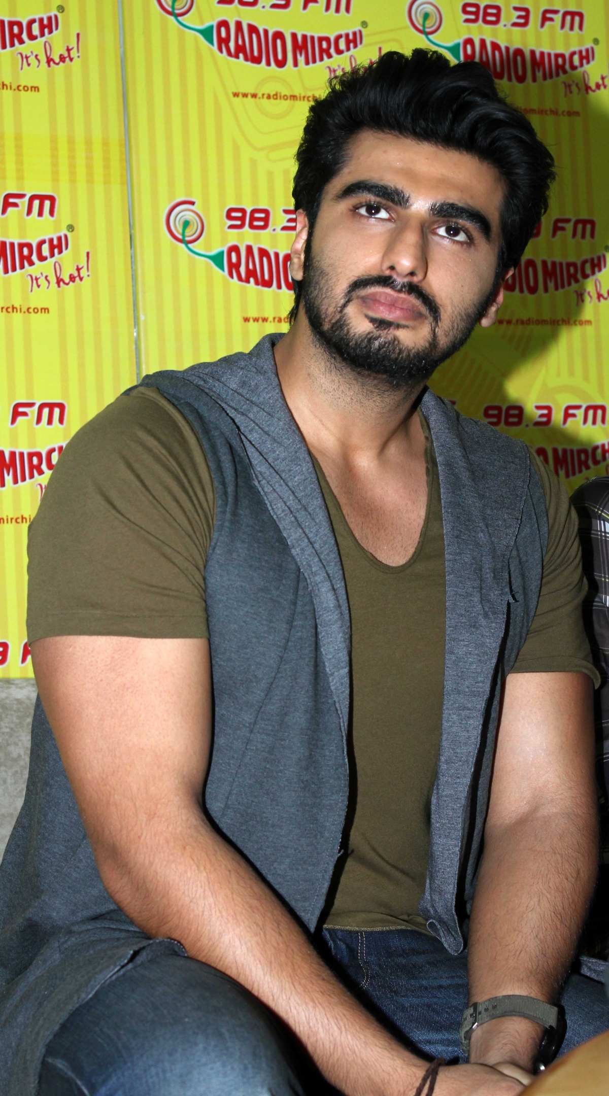 Arjun Kapoor, Sonakshi Sinha promotes 