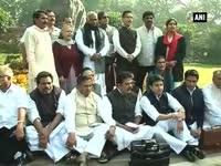 congress-mps-stage-protest-outside-parliament-after-sakshi-maharaj-calls-godse-a-patriot