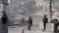 palestinian-protesters-clash-with-israeli-police-in-w-bank