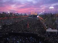 Shi'ite Muslim pilgrims gather as they commemorate Arbain (Arbaeen) in Kerbala, southwest of Baghdad December 12, 2014.