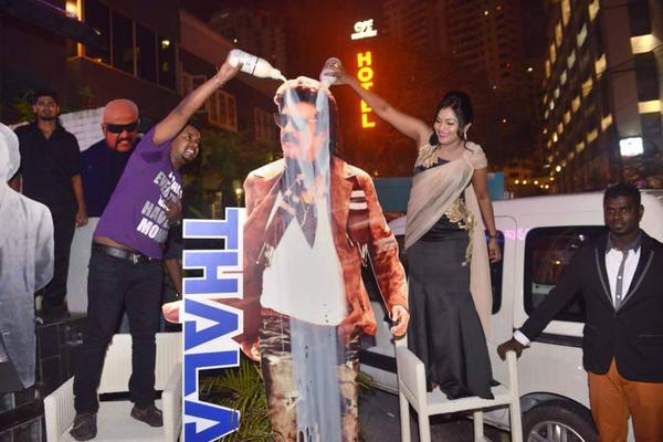 Rajinikanth Mania at its Peaks in Theatres Screening 'Lingaa' Rajinikanth Mania at its Peaks in Theatres Screening 'Lingaa'