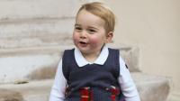 britains-prince-george-in-new-christmas-photos