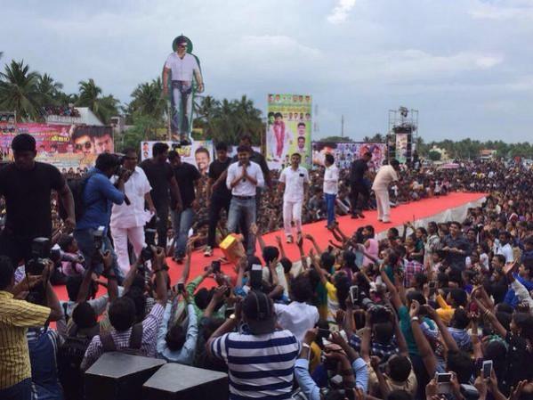 A picture of Vijay at 'Kaththi' 50-Day Celebration