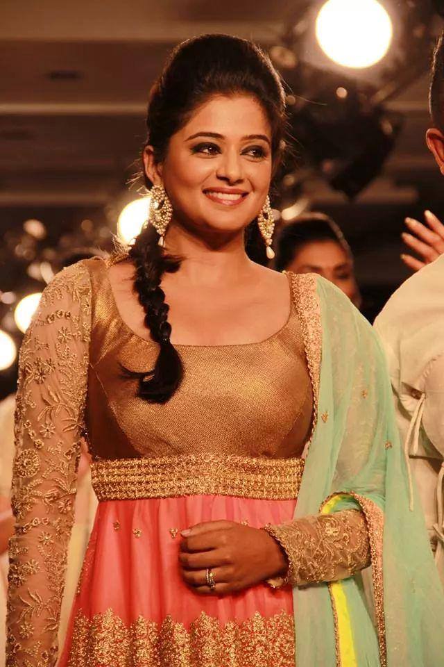 Priyamani